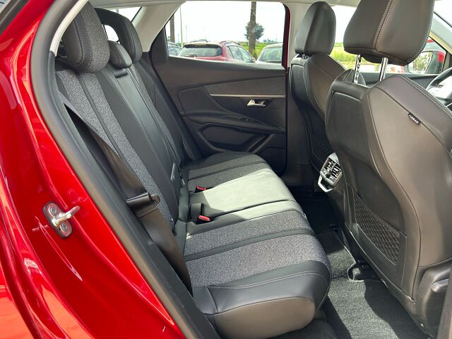 PEUGEOT 3008 ALLURE 1.5 HDI AUTO SPANISH LHD IN SPAIN 104000 MILES SUPER 2018